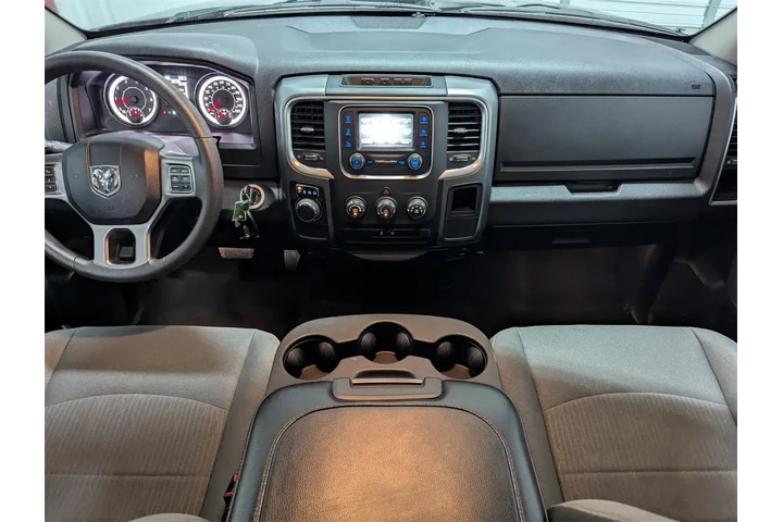 $29997 : Ram 1500 Classic 2024 4x2 SL image 6