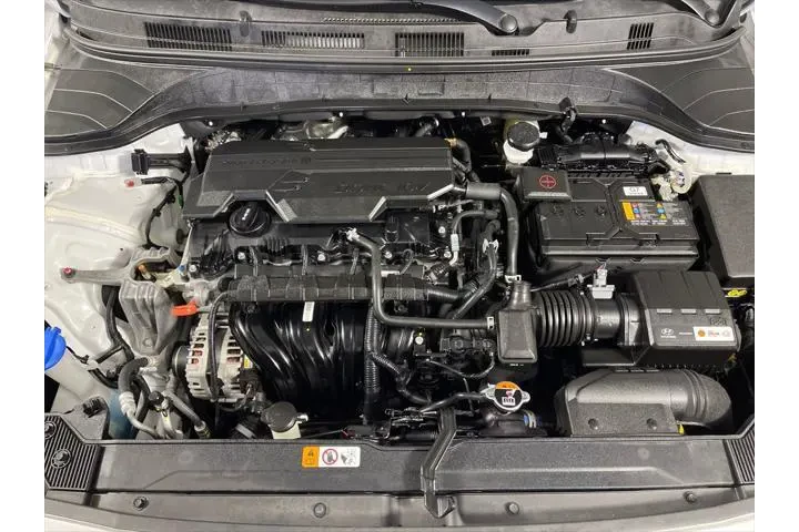 $21995 : Hyundai KONA 2023 AWD SEL 4d image 9