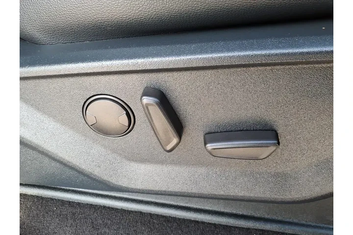 $39118 : Ford F-150 2022 4x4 Tremor 4 image 10