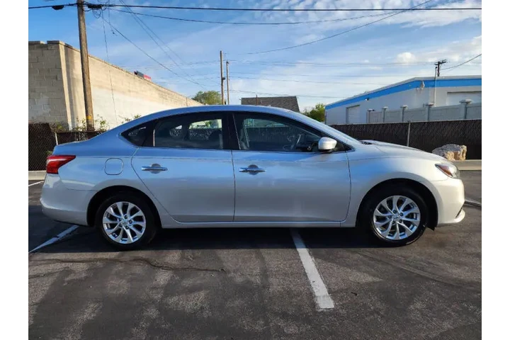 $10500 : 2017 Sentra SV image 10