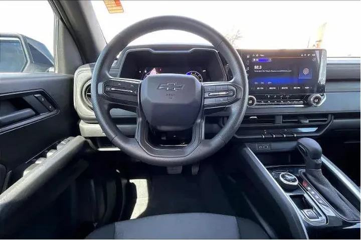 $39530 : Chevrolet Colorado 2026 4x4 image 5