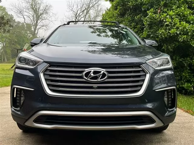 $8900 : 2017 Hyundai Santa Fe Limited image 2