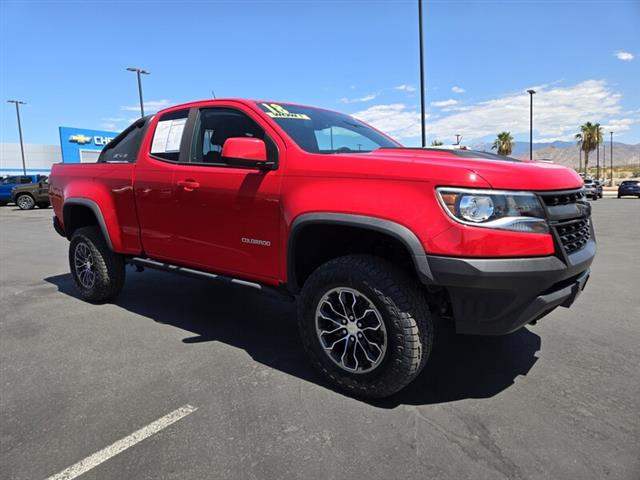 $29915 : Pre-Owned 2018 COLORADO 4WD Z image 1