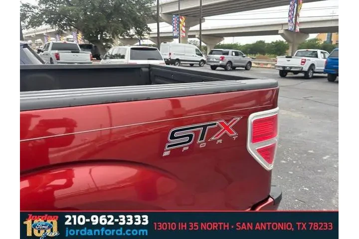 $13988 : Ford F-150 2014 4x2 XL 4dr S image 5
