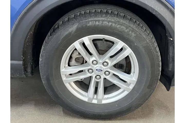 $32898 : Ford Explorer 2023 AWD XLT 4 image 7