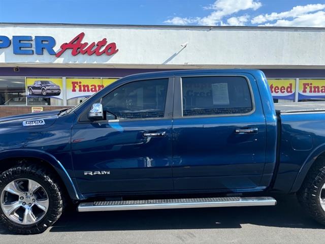 $38299 : 2021 RAM 1500 Laramie 4x4 Cre image 3