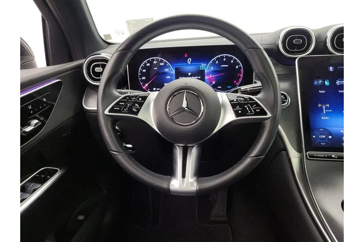 $35998 : Mercedes-Benz GLC 2024 GLC 3 image 10