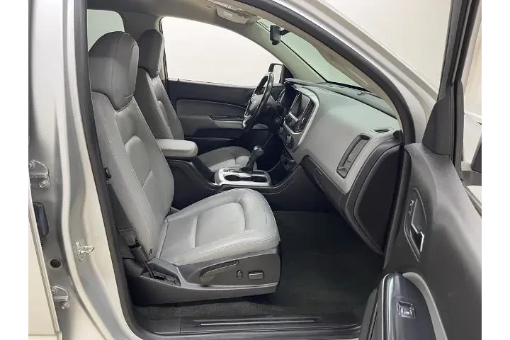 $15877 : Chevrolet Colorado 2016 4x4 image 9