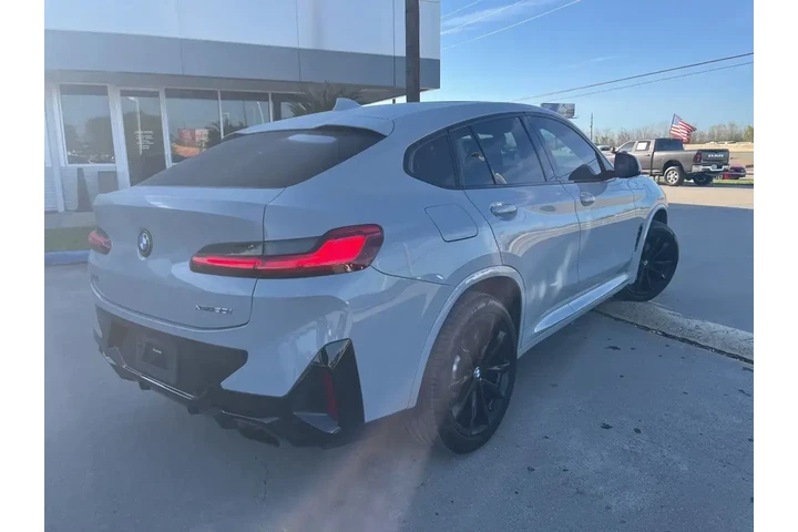 $31391 : BMW X4 2022 AWD xDrive30i 4d image 6