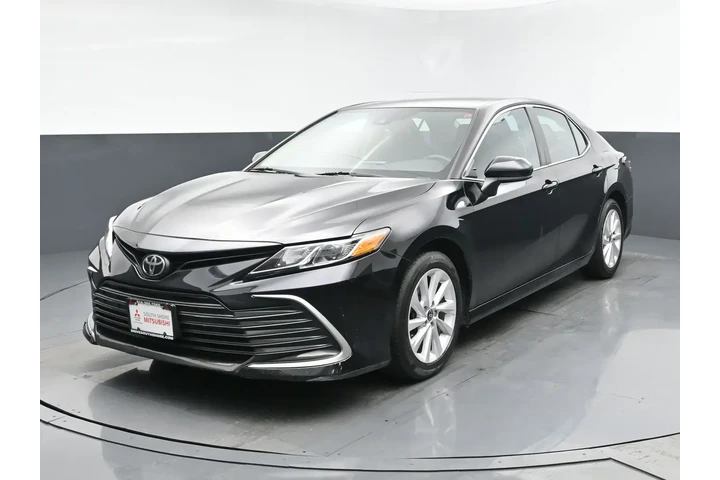 $19552 : Toyota Camry 2021 LE 4dr Sed image 1