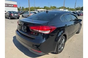 $6980 : 2017 Forte LX Auto thumbnail