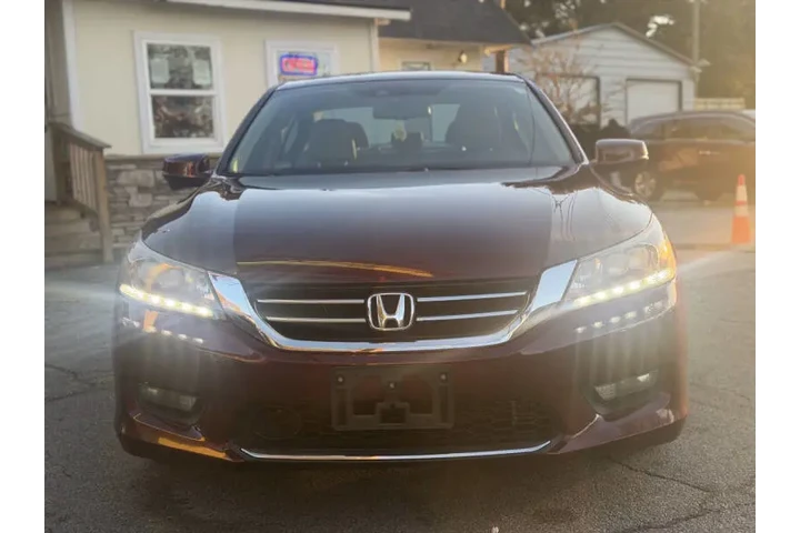 2014 Accord Touring image 8