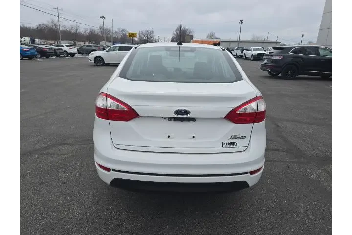 $7995 : Ford Fiesta 2015 S 4dr Sedan image 7