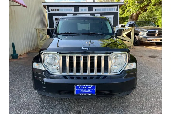 $7499 : 2009 Liberty Sport image 3