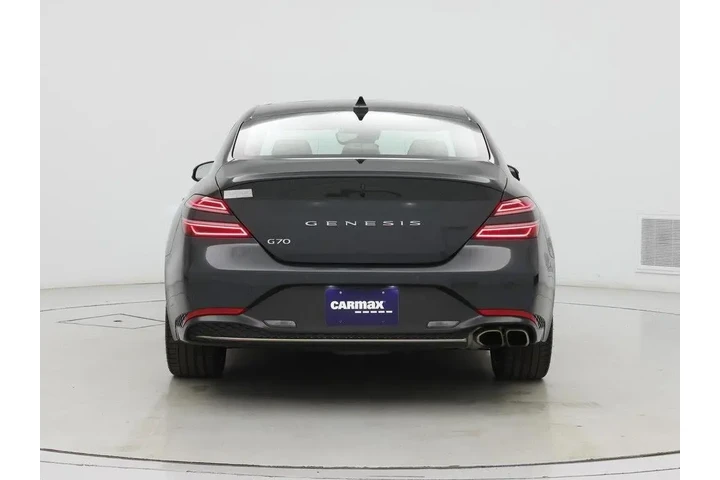 $32998 : Genesis G70 2023 AWD 2.0T 4d image 6