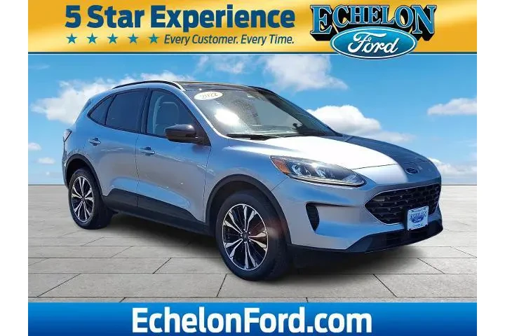 $22997 : Ford Escape 2022 AWD SE 4dr image 1