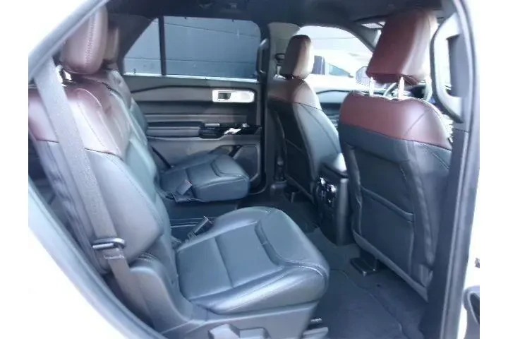 $38645 : Ford Explorer 2022 AWD Plati image 5