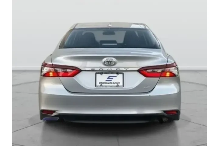 $22495 : Toyota Camry 2023 LE 4dr Sed image 6