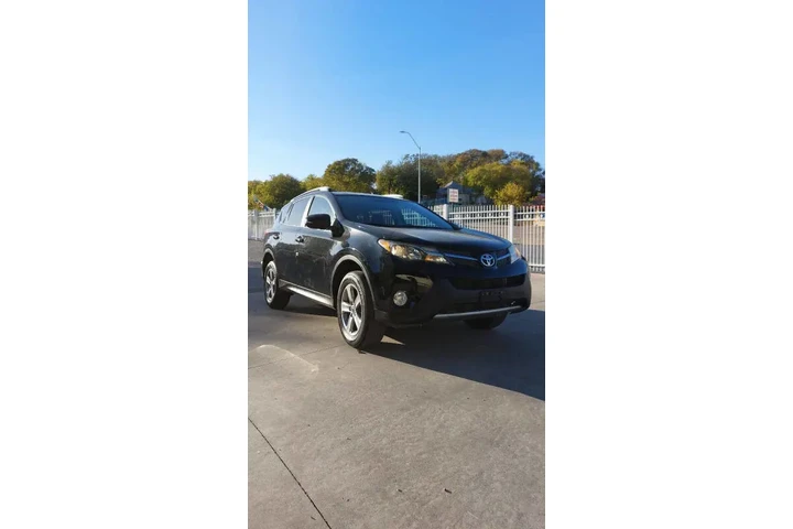 $10990 : 2015 RAV4 XLE image 1