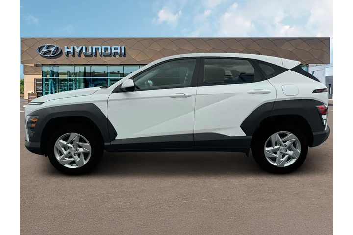 $27988 : Hyundai KONA 2025 AWD SE 4dr image 3