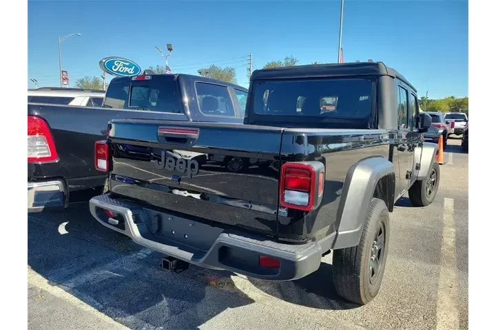 $27991 : Jeep Gladiator 2023 4x4 Spor image 4