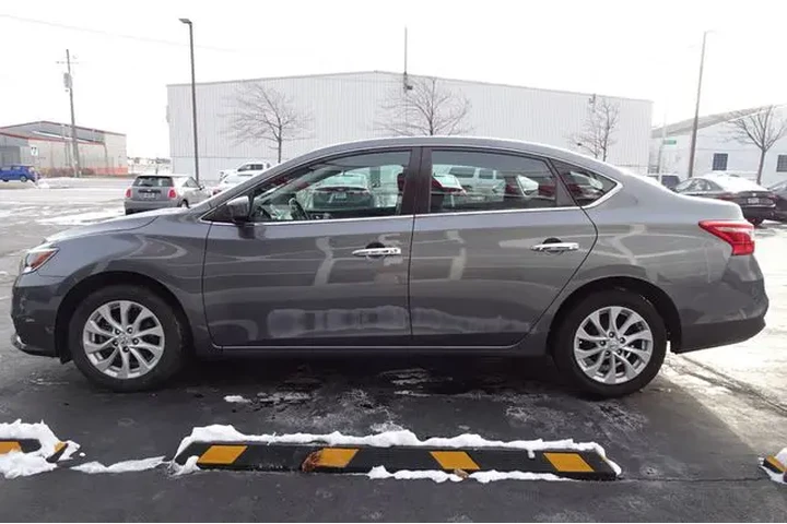 2019 Sentra image 5