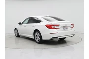 $18998 : Honda Accord 2019 LX 4dr Sed thumbnail