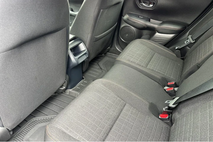 $24500 : Honda HR-V 2023 Sport 4dr Cr image 7