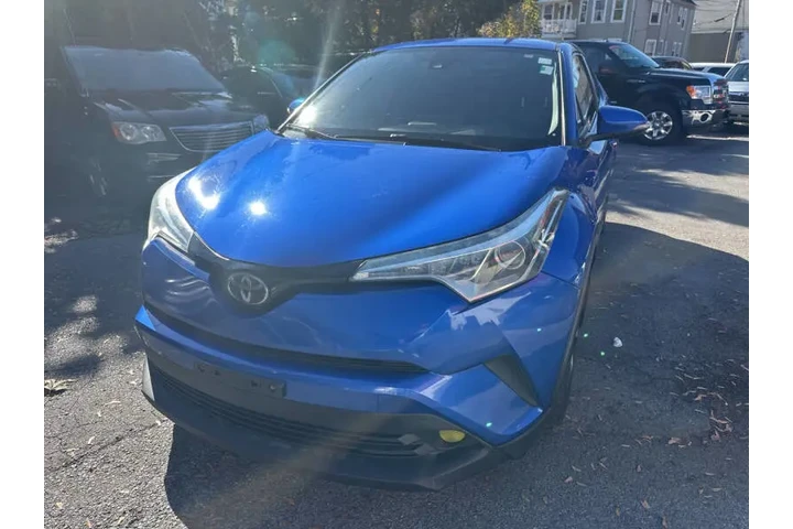 $12995 : 2018 C-HR XLE image 3