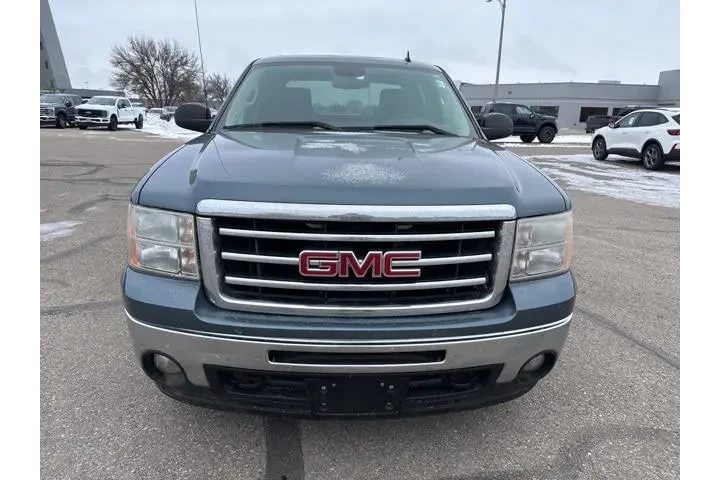 $15000 : GMC Sierra 1500 2012 4x4 SLE image 2