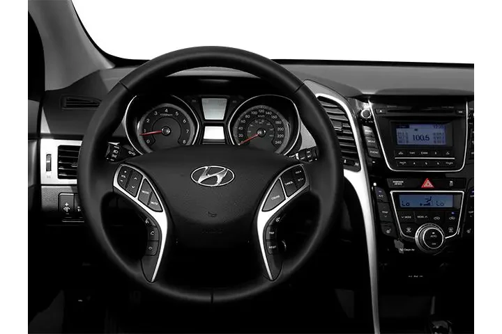 $7966 : Hyundai ELANTRA GT 2014 4dr image 6