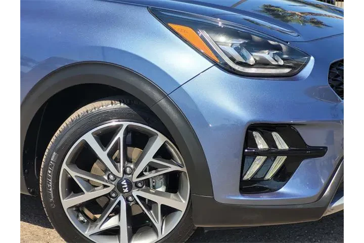 $12867 : Kia Niro 2020 Touring Specia image 4