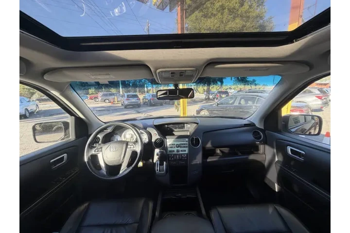 2011 Pilot EX-L image 10