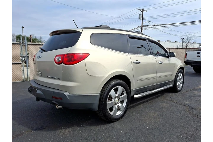 $7900 : 2012 Traverse LTZ AWD image 6