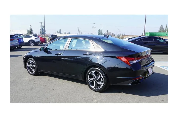 $20284 : 2025 Elantra SEL Convenience image 8