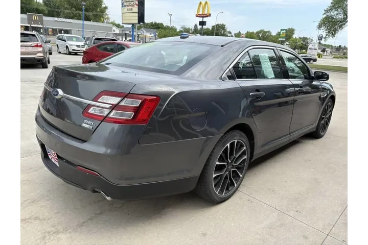 $16990 : 2018 Taurus SEL image 7