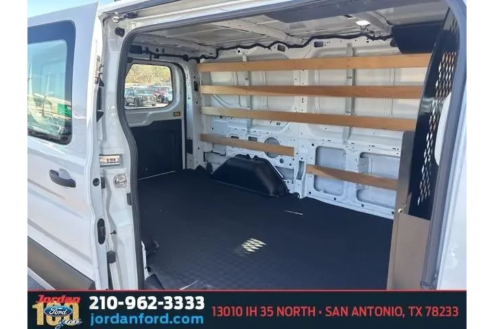 $31824 : Ford Transit 2024 250 3dr SW image 8