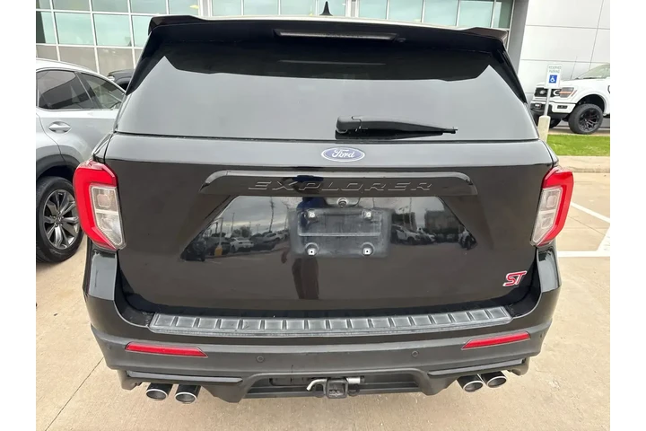 $26722 : Ford Explorer 2021 AWD ST 4d image 10