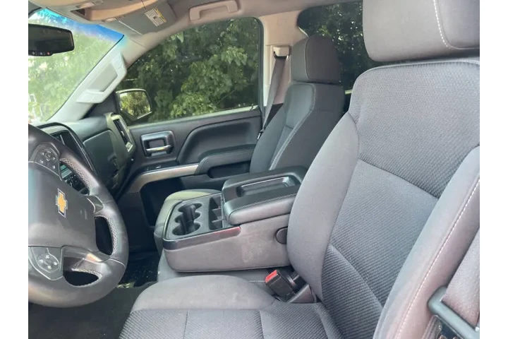 $21495 : 2018 Silverado 1500 LT image 9