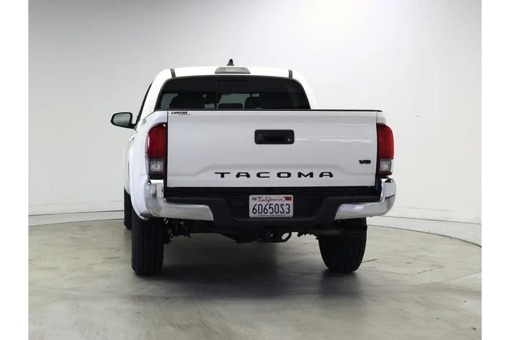 $33998 : Toyota Tacoma 2023 4x2 SR5 V image 6