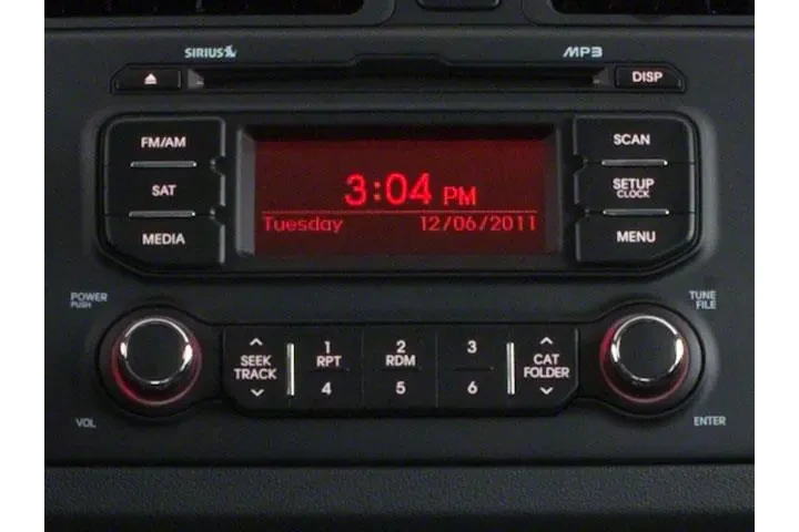 $7999 : Kia Rio 5-Door 2013 SX 4dr W image 9