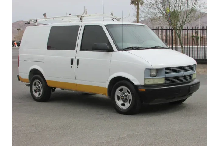 $6500 : 2004 Astro image 2