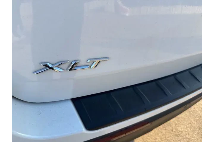 $27987 : Ford Explorer 2022 XLT 4dr S image 7