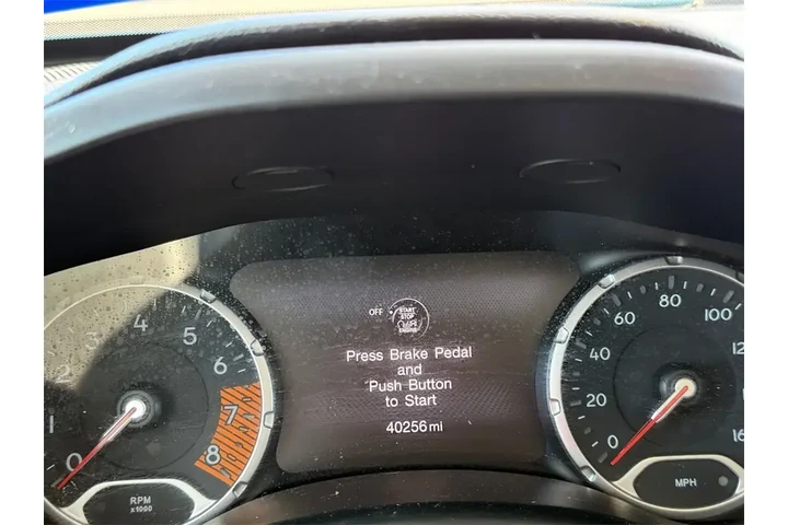 $21500 : Jeep Renegade 2022 4x4 Trail image 6