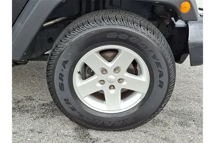 $21995 : Jeep Wrangler Unlimited 2017 image 9