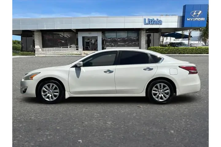 $8499 : Nissan Altima 2015 2.5 S 4dr image 6