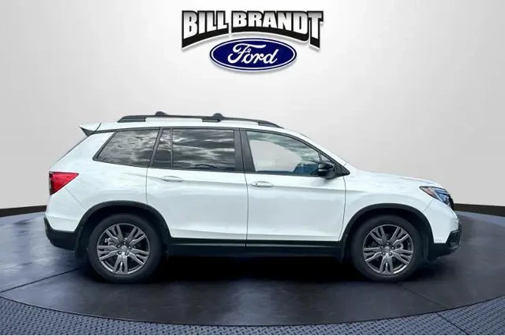 $24679 : Honda Passport 2020 EX-L 4dr image 2