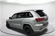 $15604 : Pre-Owned 2018 Grand Cherokee thumbnail