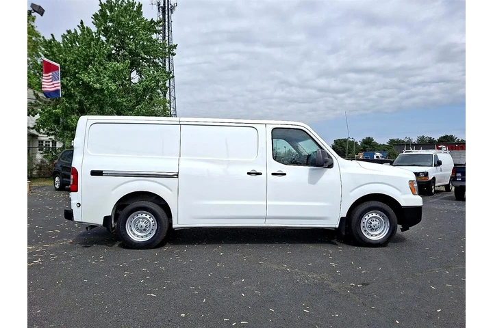 $26500 : 2021 NV Cargo 1500 SV image 7