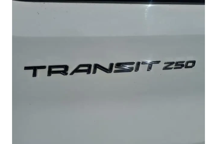 $31684 : Ford Transit 2024 250 3dr LW image 3
